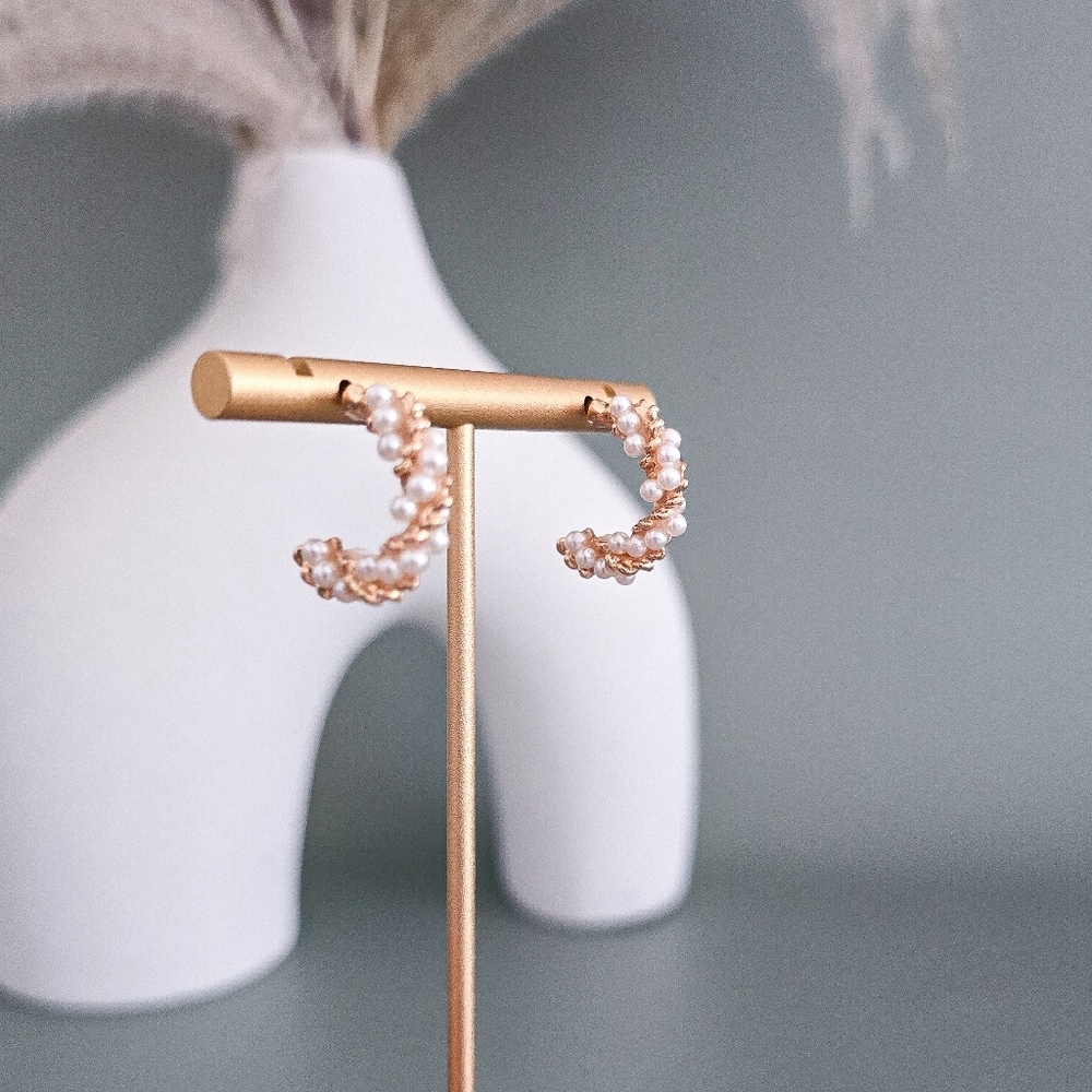 Rose gold pearl small hoop earrings new